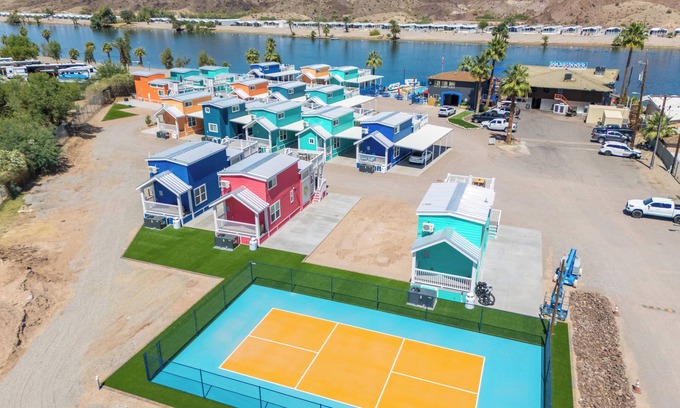 Parker Dam Casa | The Boozy Bungalow at Roadrunner Resort