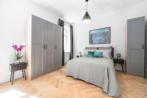Prenzlauer Berg Apartamento | The Bornholmer, Spacious 100m2, Ideal for Groups & Families, 2BR, huge living room, 4 - 8 Guests