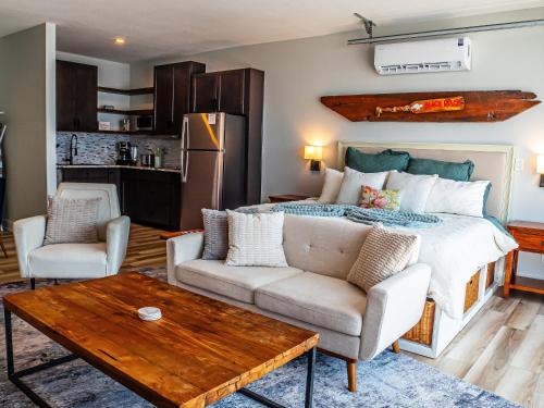 Jacksonville Beach Apartamento | The Bosun Locker at Seahorse Rentals