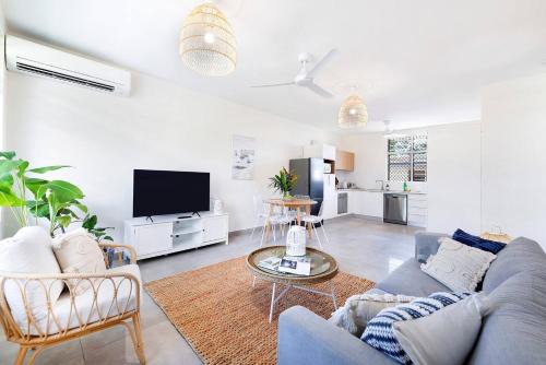 Rapid Creek Apartamento | 'The Botanica' A Triple-apartment Residence in Nightcliff