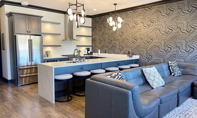 Algiers Apartamento | The Boulevard (Midtown Algiers)