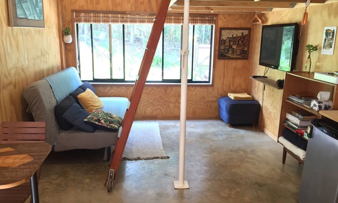 Bawley Point Cabina | The Bower- Cosy coastal cabin