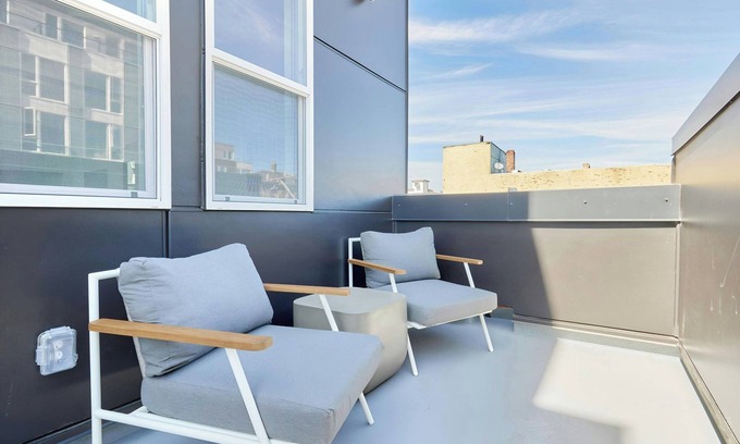 Broadway Hotel | The Boylston Hotel Capitol Hill, Sonder by Marriott Bonvoy