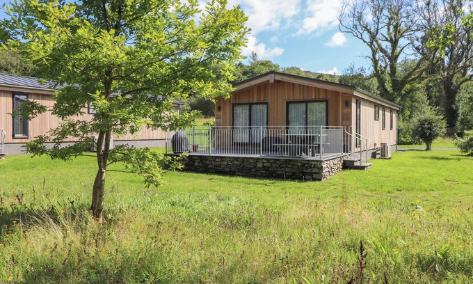 Haverthwaite Cabaña | THE BRAMBLES, pet friendly, with a garden in Haverthwaite