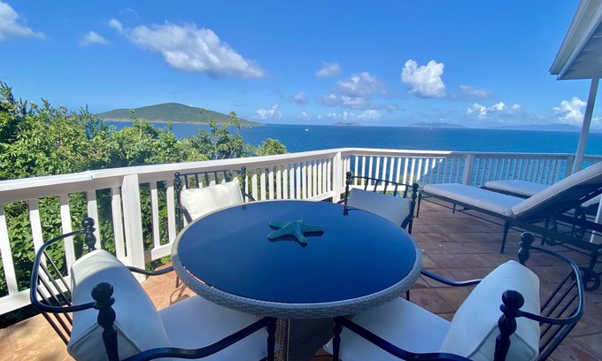 Estate Peterborg Casa | The Breeze Villa, A Private Resort