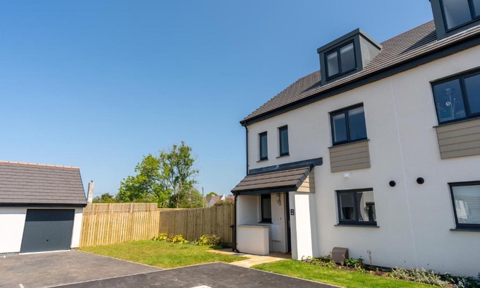 St. Eval Casa | The Bright House, St Eval - near Padstow, Mawgan Porth, Watergate, Bedruthan & Porthcothan