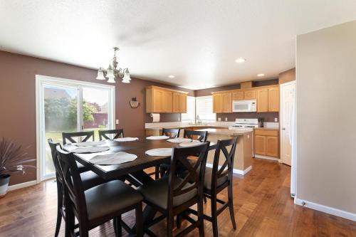 Tri-Cities Casa | The Broadmoor House