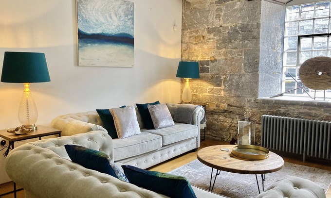 Plymouth Apartamento | The Bruce @ RWY Entire Apartment - sleeps 11 guests in 3 bedrooms