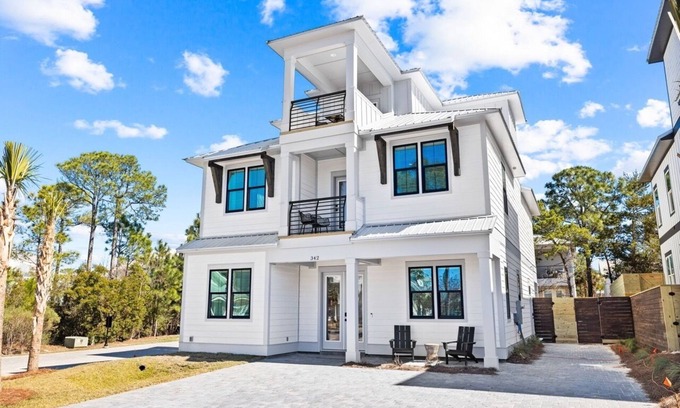 Emerald Waters Village Casa | The Bungalow-Golf Cart Included-Private Pool-Walk to Beach