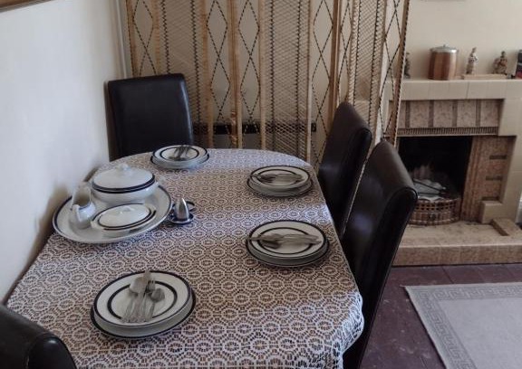 Carnbrea Casa | The Bungalow Rose in Vale