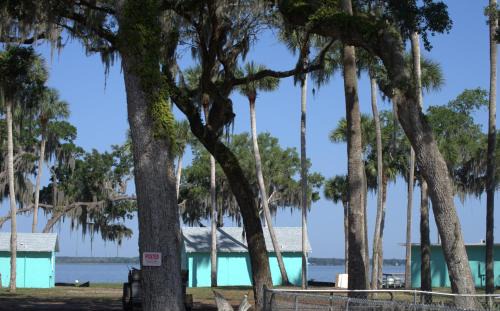 Leesburg Complejo | The Bungalows on Lake Griffin
