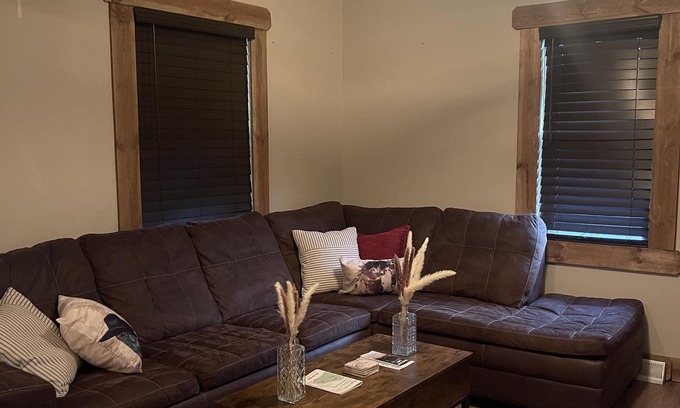 Avella Casa | The Bunkhouse