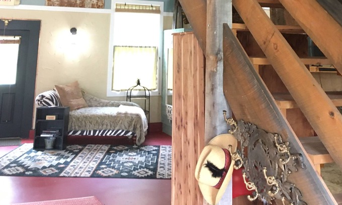 Sheffield Casa | the bunkhouse