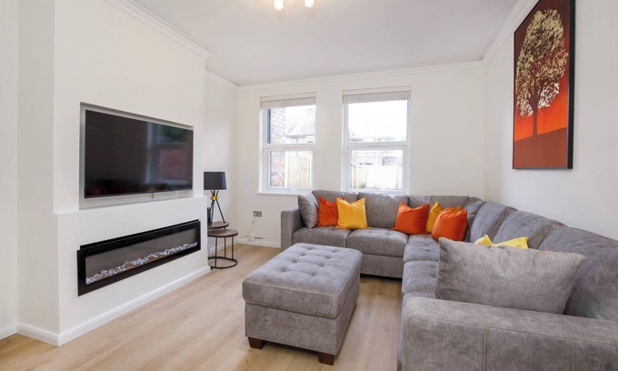 York Casa | The Burton York 3 bedroom House sleeps 6