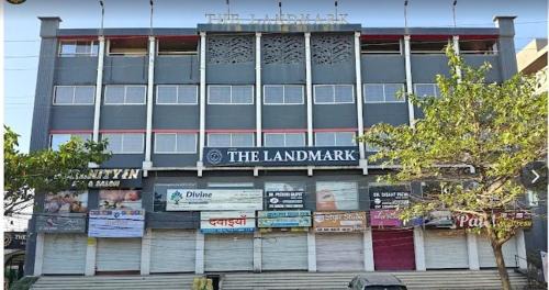 Indore Hotel | The Byke Landmark - Near C21 Mall
