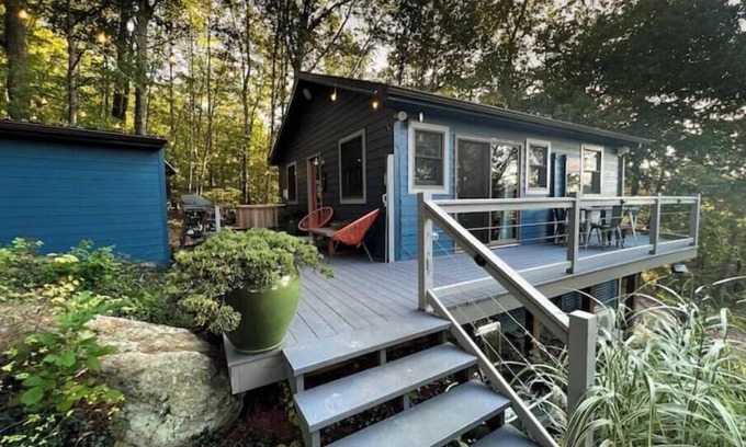 Berkeley Springs Cabina | + The Cabin + @ Camp Potomac Peak