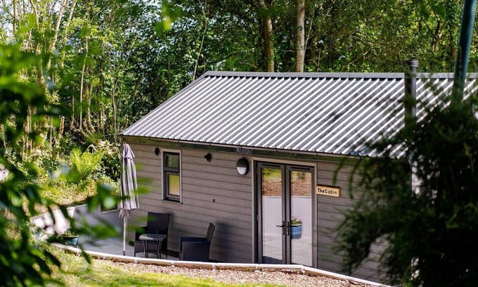 Gunnislake Cabina | The Cabin in the Tamar Valley Cornwall