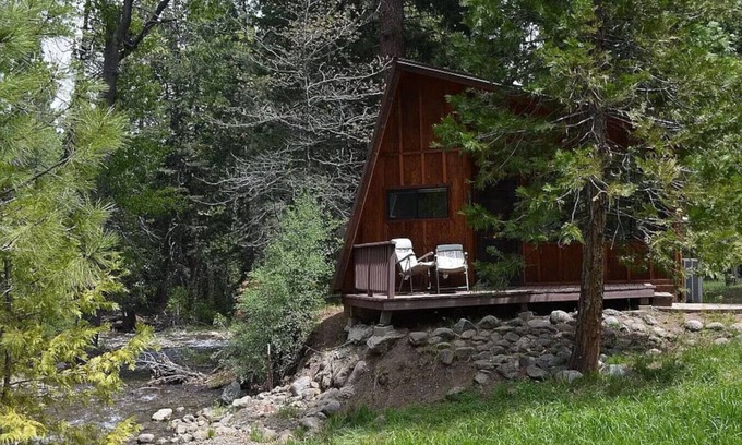 Susanville Cabina | The Cabin - Summertime Breezes