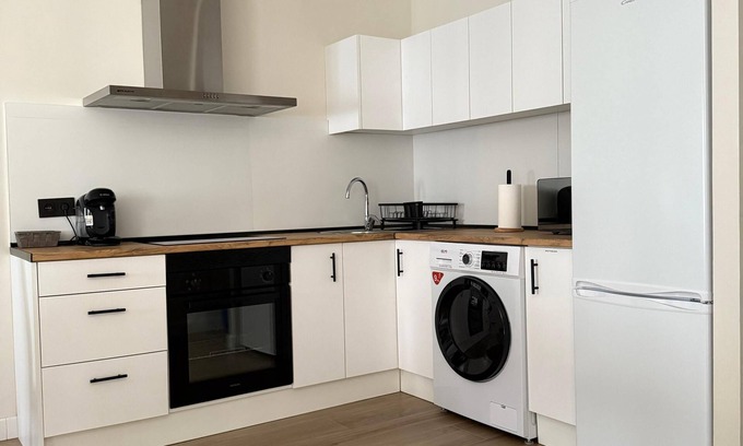 Argamasilla de Alba Apartamento | The Cabinet