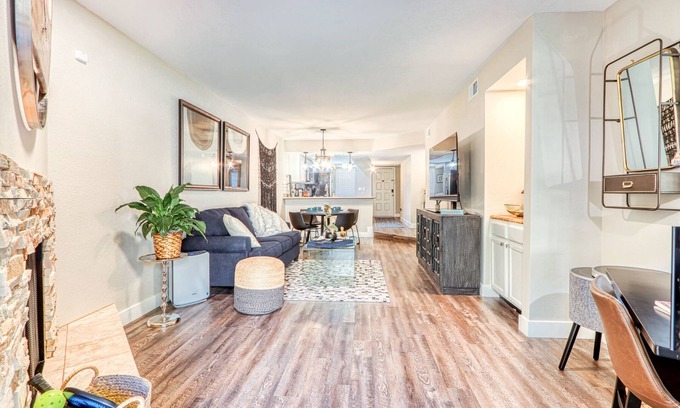 McCormick Ranch Apartamento | The Cacti Crashpad~Epicenter of fun|2 Heated Pools