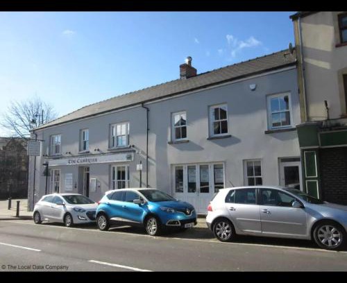 Tredegar Cama Y Desayuno | The Cambrian Bar & Grill