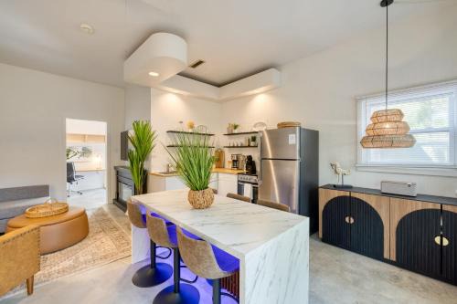 Old Village Casa | The Cannon Cottage by AvantStay Old Mt. Pleasant Gem Near Sullivan’s Island