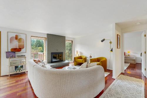 Fox Hollow Casa | The Canopy House