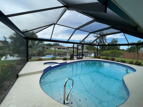 Fort Myers Casa | The Cape Escape