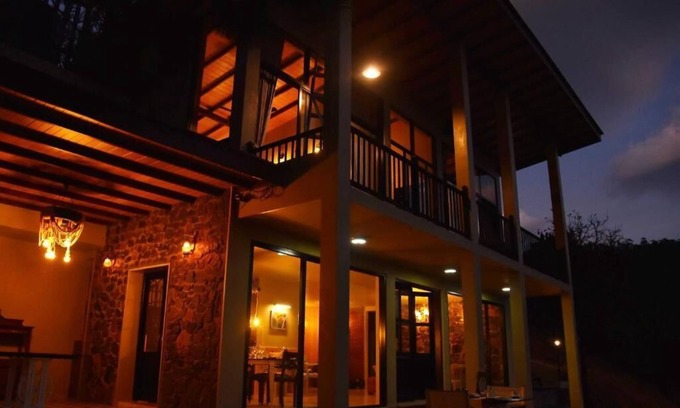 Hildummulla Hotel | The Capoe House