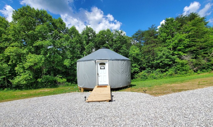 Logan Casa | The Cardinal 20ft Yurt