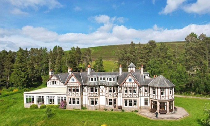 Lairg Cabaña | The Carnegie Rooms at Aultnagar Lodge - UK48666