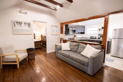 Meadows Casa | The Caroline Suite