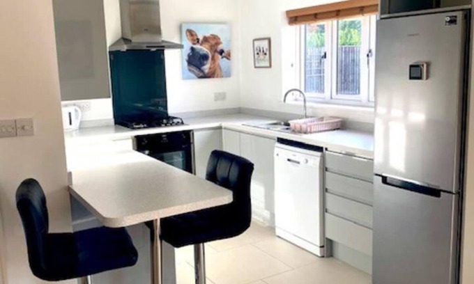 Cheltenham Cabaña | The Cart House - Staverton Cheltenham