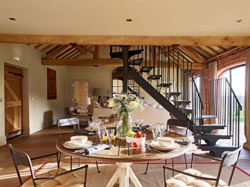 Moreton Casa | The Carthouse