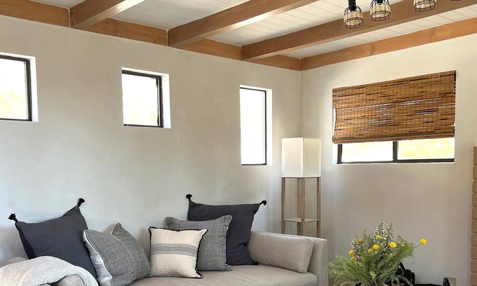 Morongo Valley Cabaña | The Casita at Two Pepper Ranch - A cool studio space on our 5 acre ranch