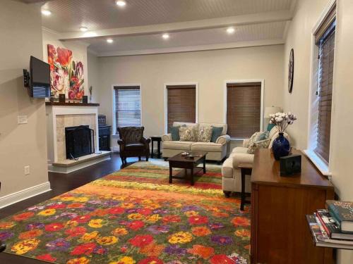 Wyalusing Apartamento | The Cast Iron Lady