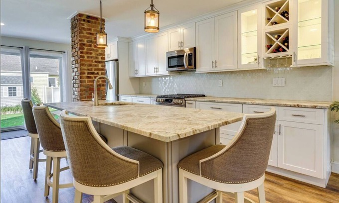 Bradley Beach Casa | The Catherine at Bradley Beach