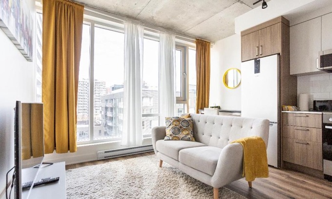 Shaughnessy Village Apartamento | The Catherinoise, Condo in heart of downtown