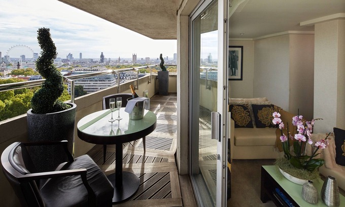 St James Hotel | The Cavendish London