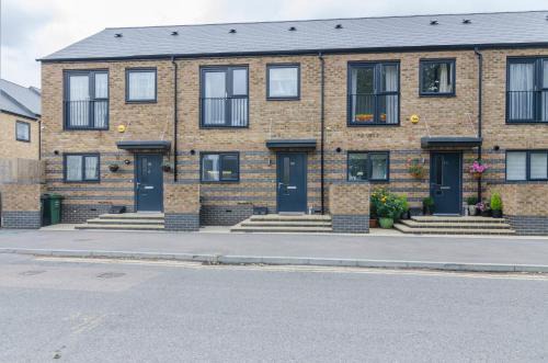 Dartford Casa | The Central Lodge