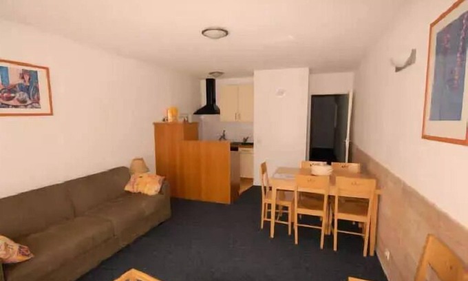 Eaux-Bonnes Apartamento | THE CHALET - Pool 17 - 2 Rooms for 6 People