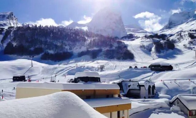 Eaux-Bonnes Apartamento | THE CHALET - Pool 5 - 2 Rooms for 9 People