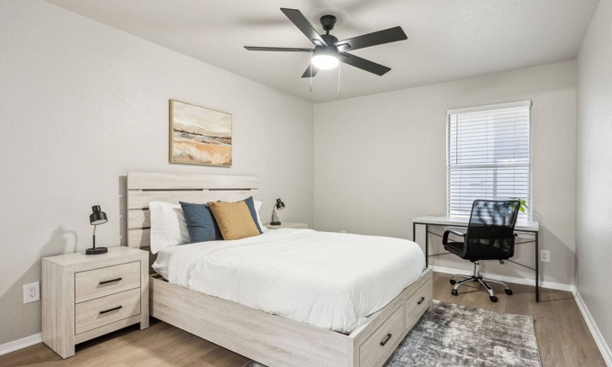 Grand Prairie Apartamento | The Chandler 421 I Spacious 1 Bed 1 Bath