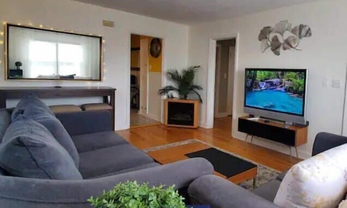 Brooklawn - St. Vincent Apartamento | The Charles Home 4 King Beds 2bath 2kitchn 2Living