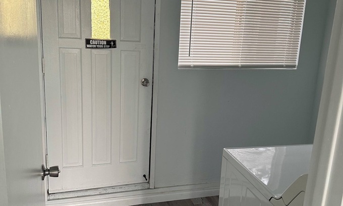 La Habra Apartamento | The Chestnut Suite- Your Perfect Base for Exploring Southern California