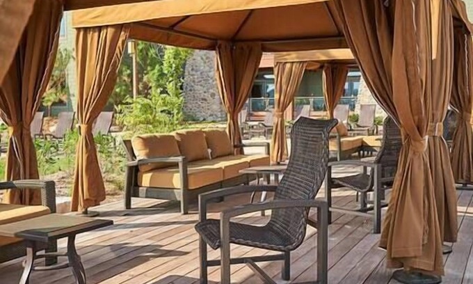 Ridgedale Complejo | The Cliffs | Lux Resort | Concierge | Pool