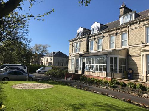 Newcastle-upon-Tyne Hotel | The Clifton Hotel Newcastle