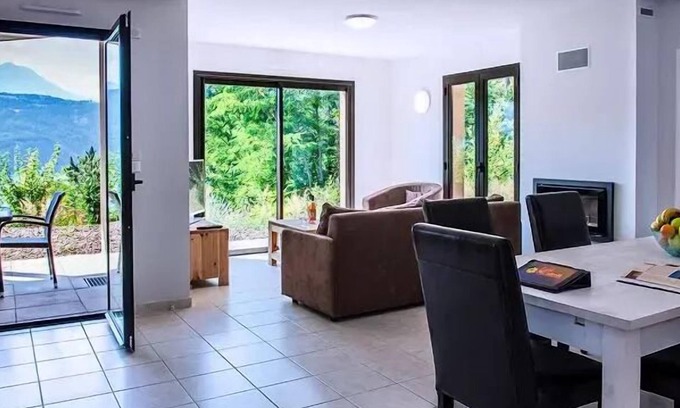 Chorges Apartamento | Le Clos de l'Ecrin du Lac *** - 3 Habitaciones 6 Personas