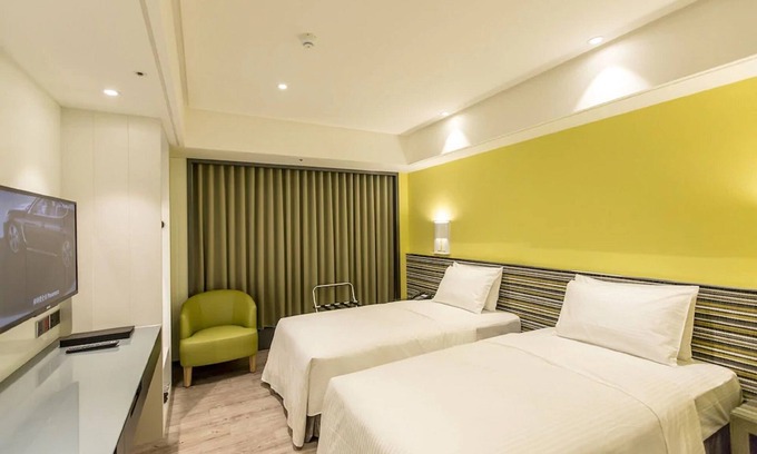 Central District Hotel | The Cloud Hotel