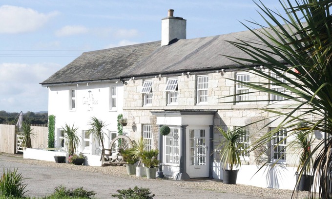 Saint Erth Praze Hotel | The Coach And Horses Inn